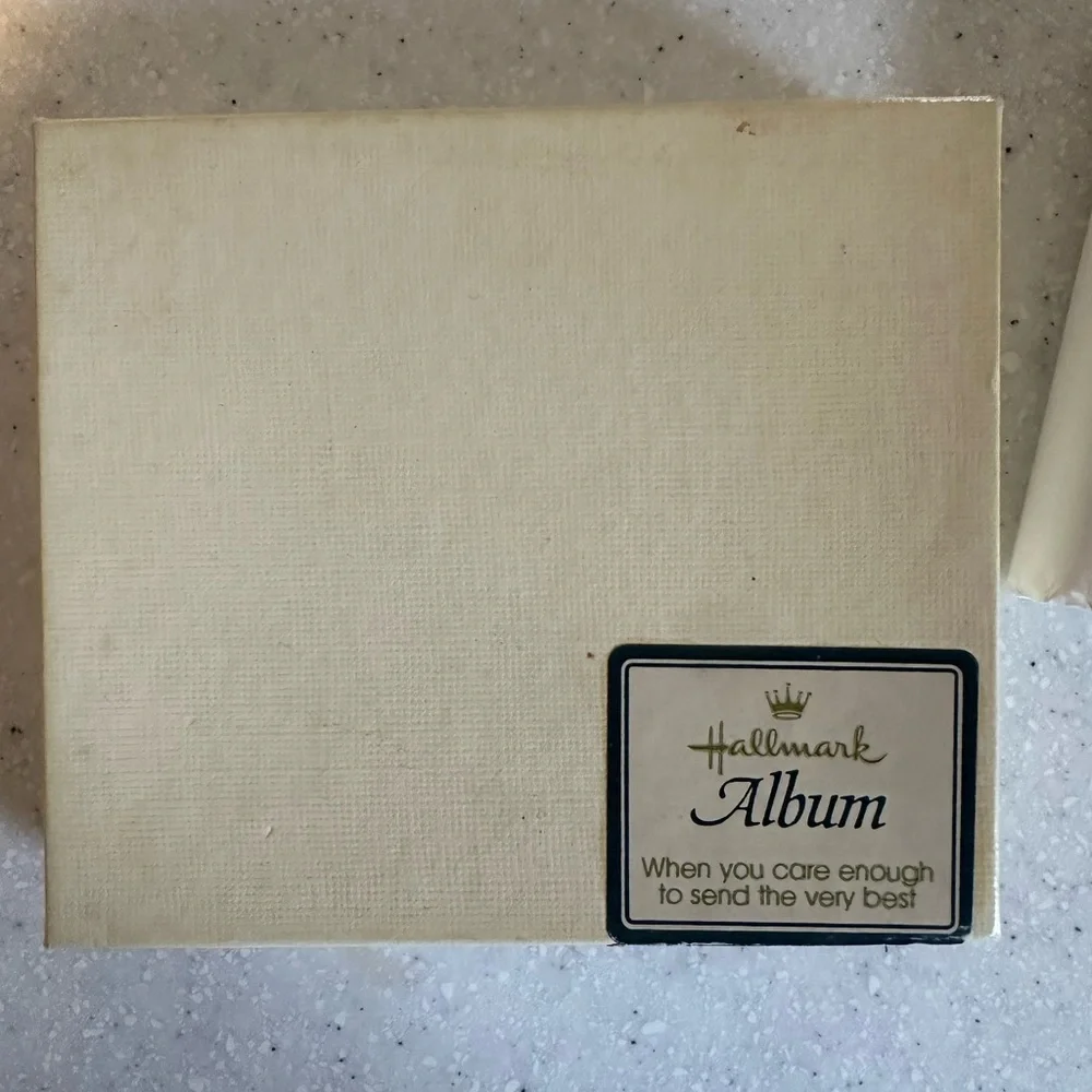 Vintage Hallmark Betsy Clark Square Photo Album Holds 20 Photos. 1977